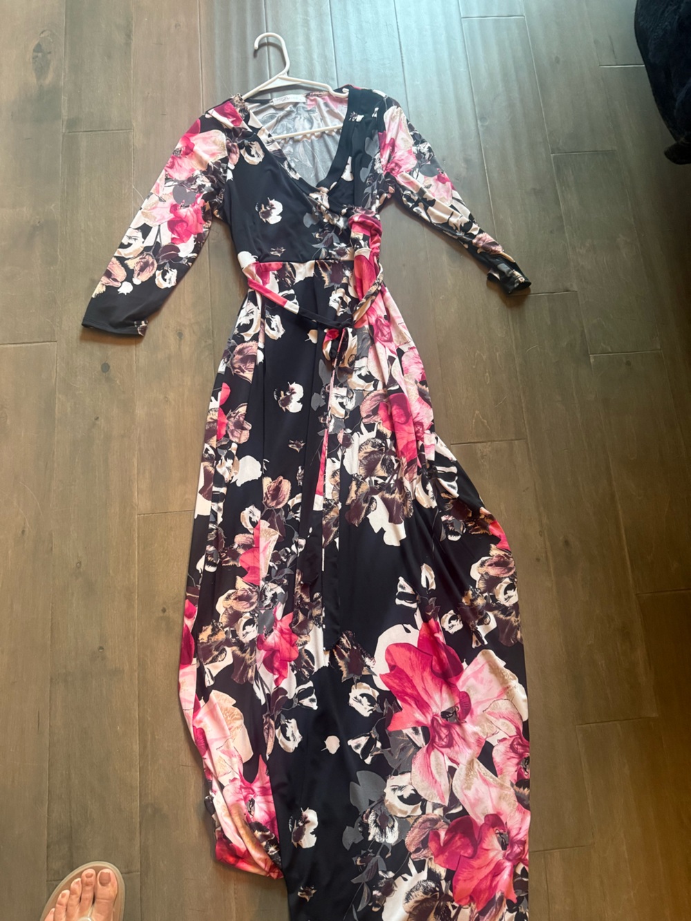 Maternity Floral Wrap-Style Dress in Black and Pink